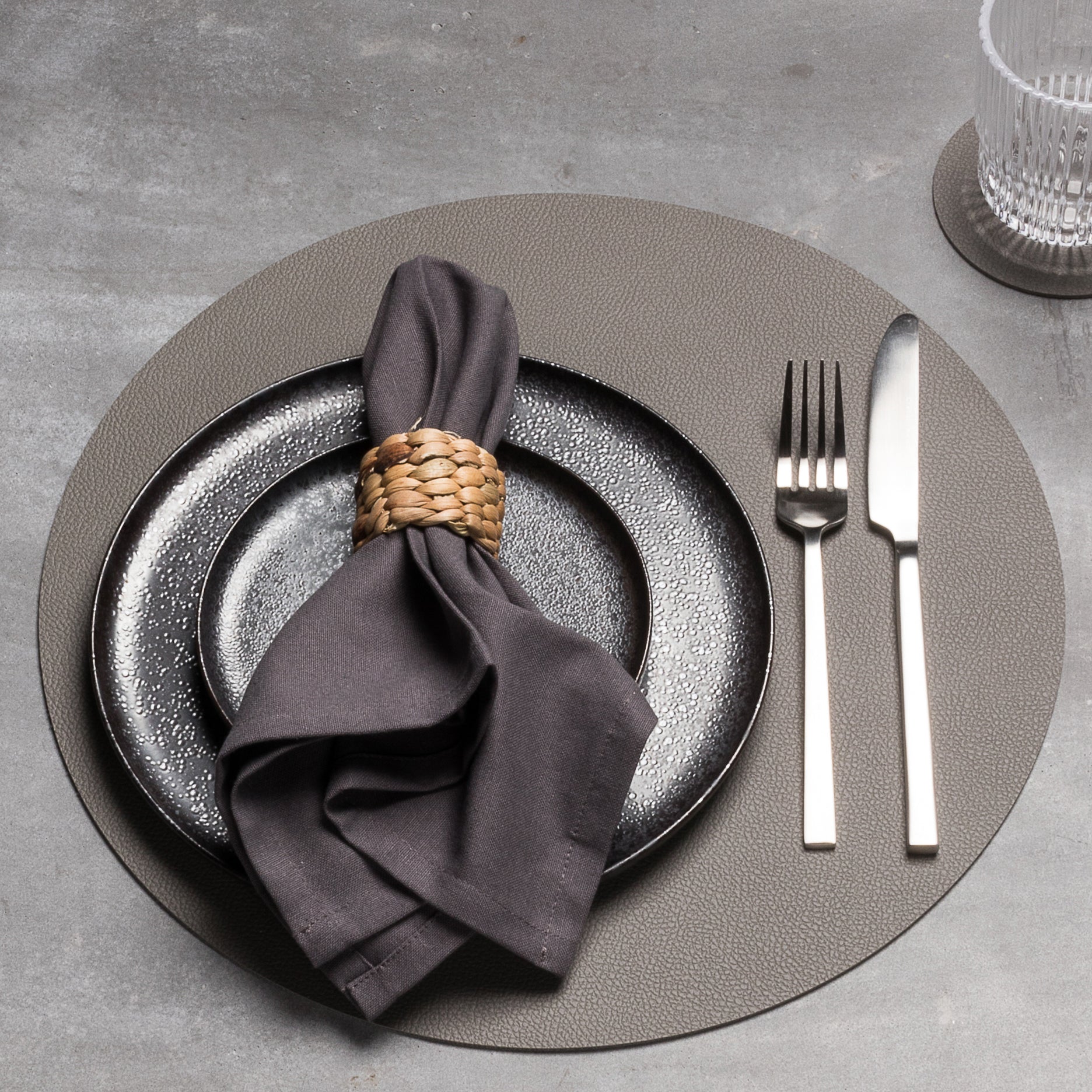 Vendbar dækkeserviet Ø38 cm